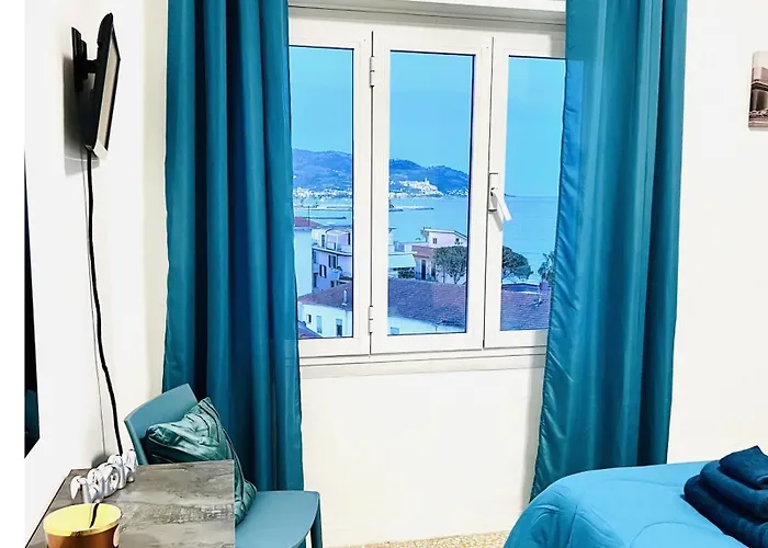 Apartament Londra - Bilocale Vista Mare