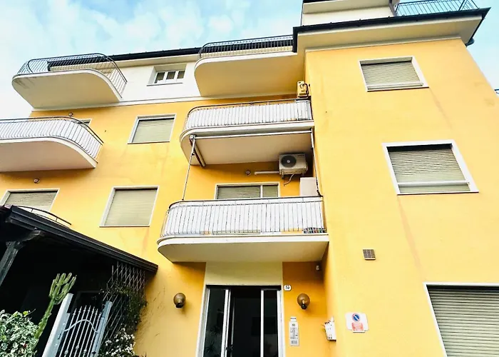 Londra - Bilocale Vista Mare شقة *